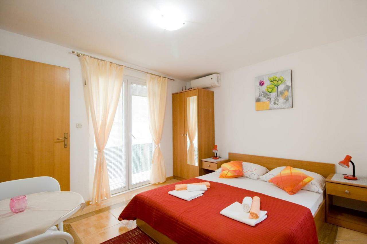 Apartmani Diki Makarska Zewnętrze zdjęcie