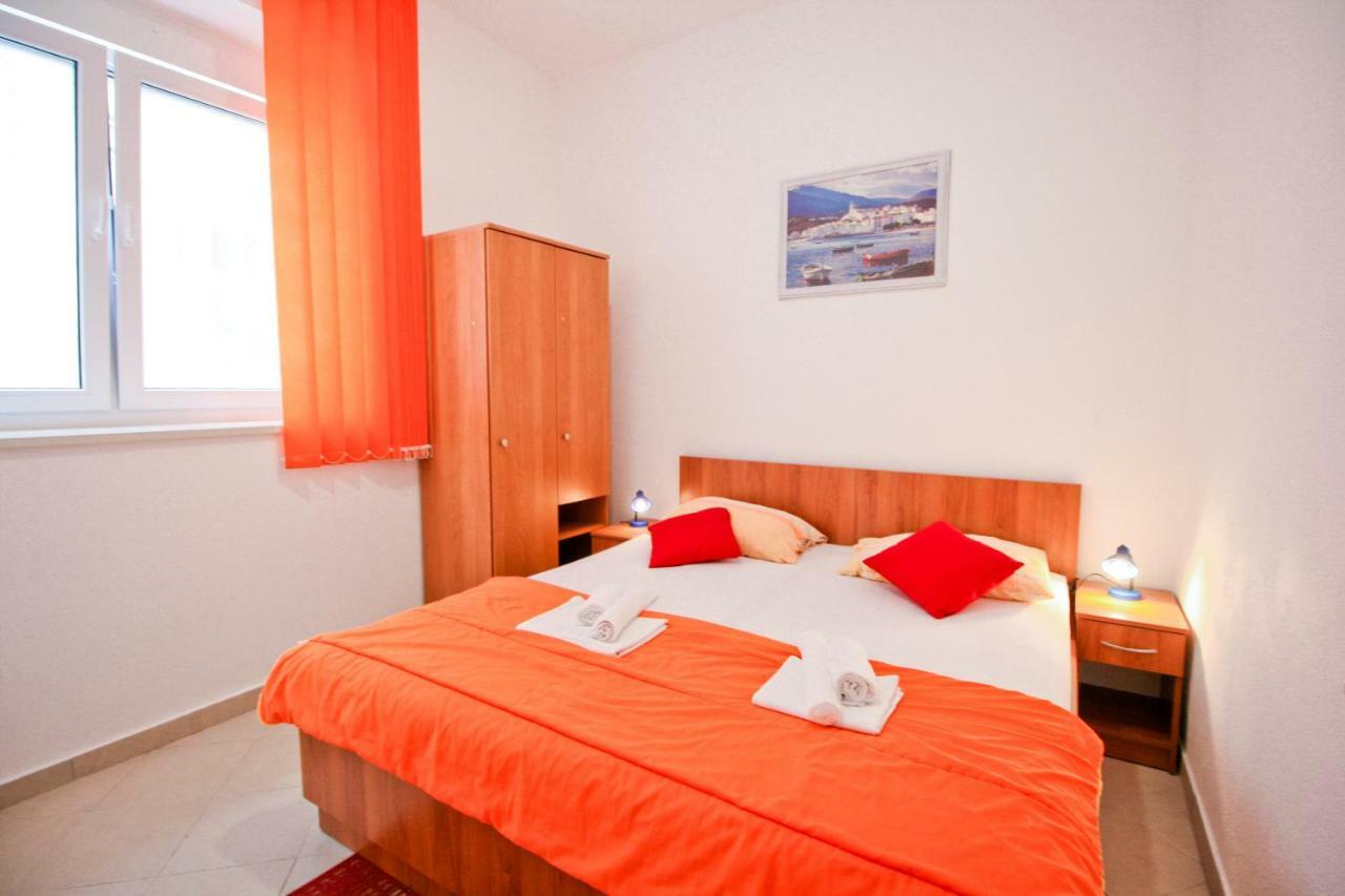 Apartmani Diki Makarska Zewnętrze zdjęcie