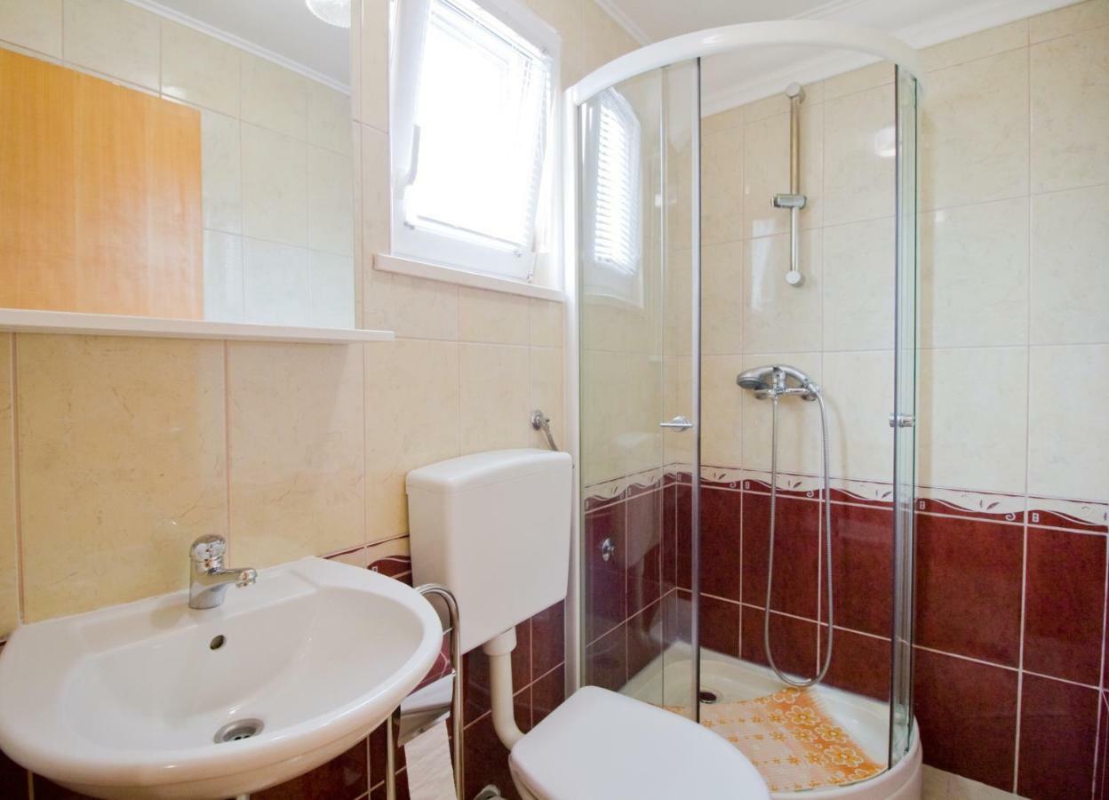 Apartmani Diki Makarska Zewnętrze zdjęcie