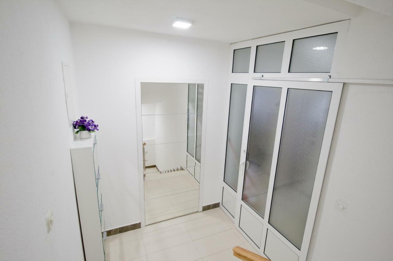 Apartmani Diki Makarska Zewnętrze zdjęcie